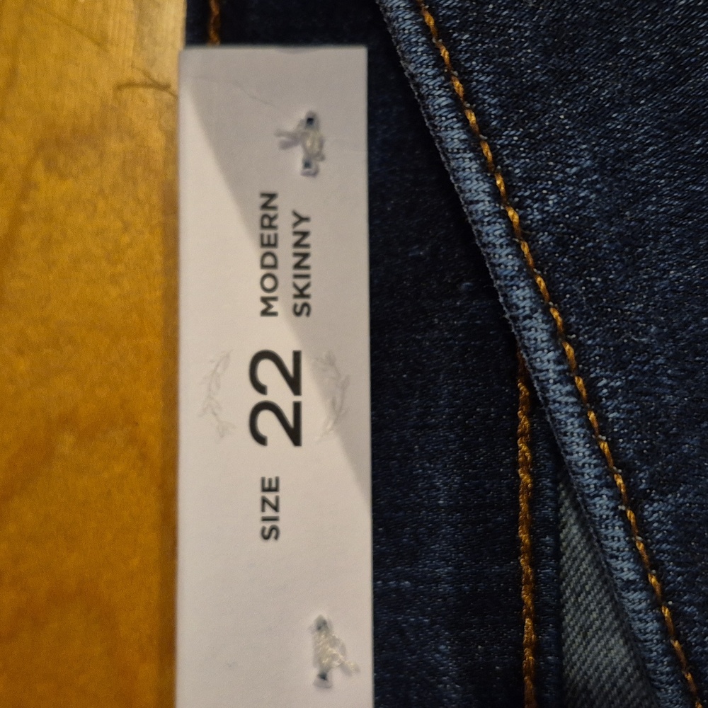 LOFT, MODERN SKINNY JEANS.  NWT, SIZE 22 PLUS. - Picture 5 of 12